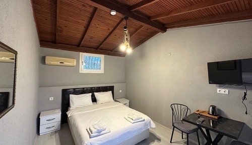Estudio, 2 habitaciones, baño privado