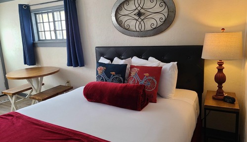 Cabaña, 1 cama de matrimonio, no fumadores, frigorífico y microondas