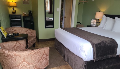 Cabaña, 1 cama de matrimonio, no fumadores, frigorífico y microondas