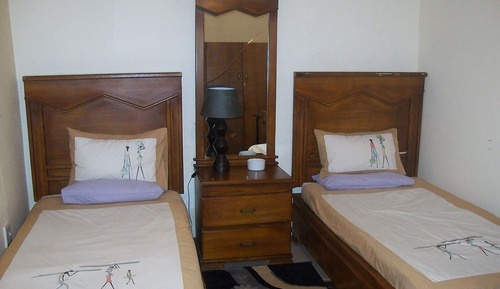 Habitación estándar con 1 cama doble o 2 individuales