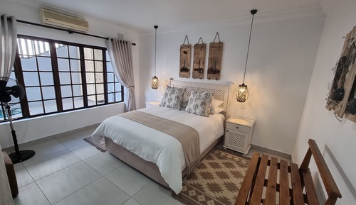 Apartamento familiar, 2 habitaciones, patio, planta baja
