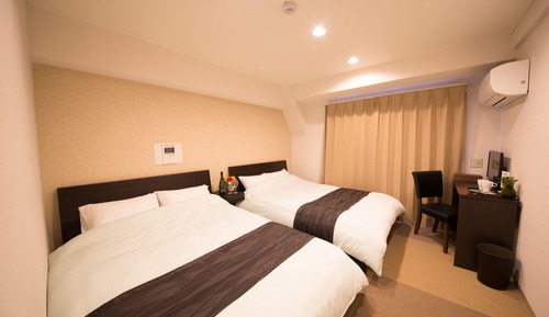Habitación estándar con 2 camas individuales