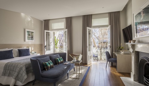 Suite (Victoria)