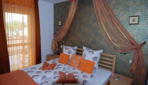 Apartamento de lujo, 2 habitaciones, balcón, vistas al mar