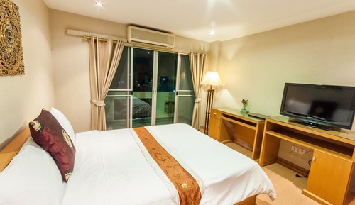 Standard Twin Room 