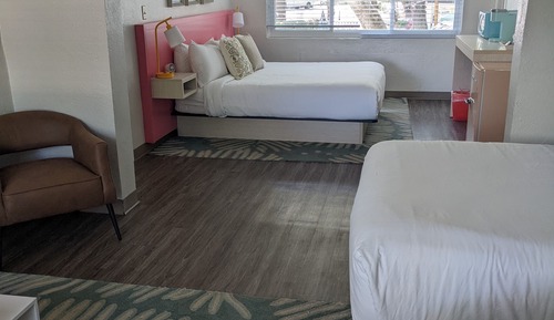 Habitación familiar, varias camas