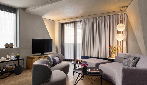 Suite (Miyabi Suite)