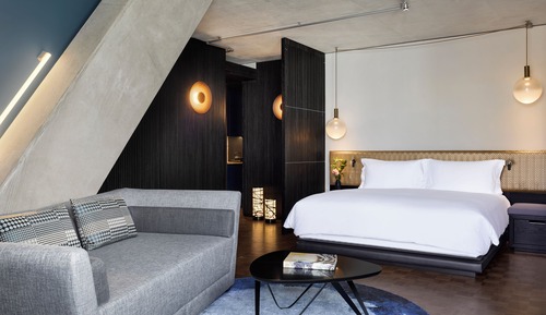 Suite (Hikari Suite)