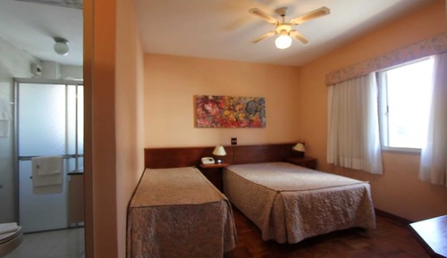 Habitación económica con 2 camas individuales