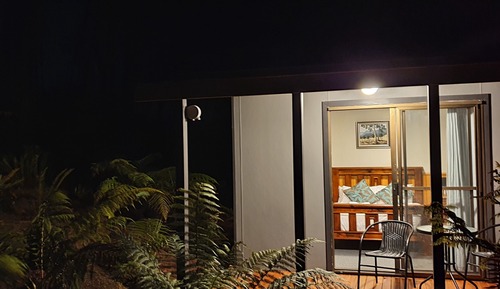 Casa de campo de luna de miel, 1 cama de matrimonio, bañera de hidromasaje, junto a la montaña
