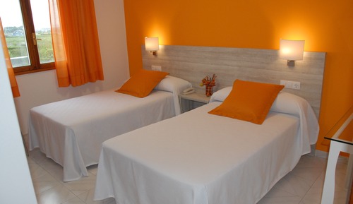 Habitación estándar con 2 camas individuales
