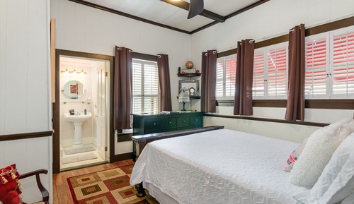 Suite, baño privado