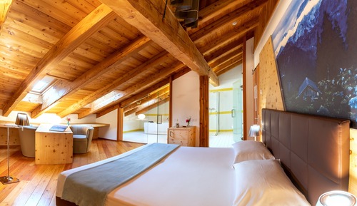 Habitación triple Deluxe, bañera de hidromasaje