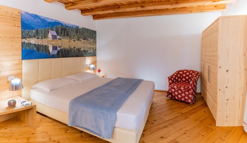 Habitación clásica con 1 cama doble o 2 individuales