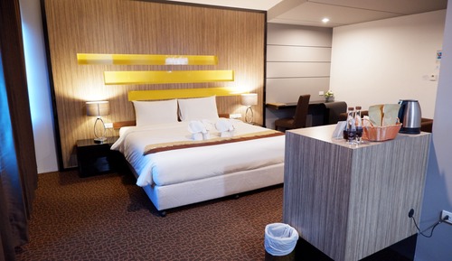 Siam Deluxe Double Bed