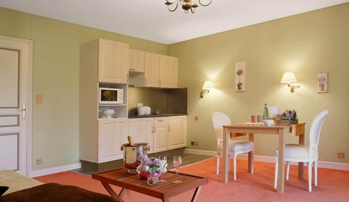 Apartamento Confort, balcón, planta baja (24-25)
