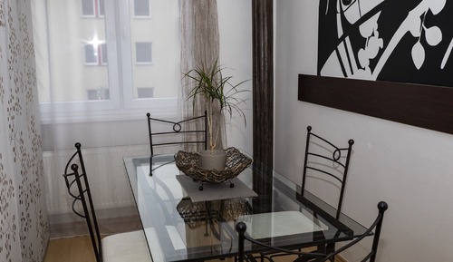Apartamento familiar, 1 habitación, balcón
