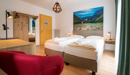 Habitación de diseño doble, balcón, vistas a la montaña