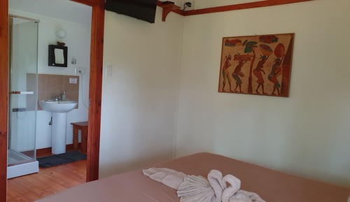 Chalet romántico, 1 habitación, cocina básica, en la zona del jardín