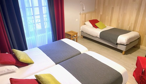 Habitación triple clásica