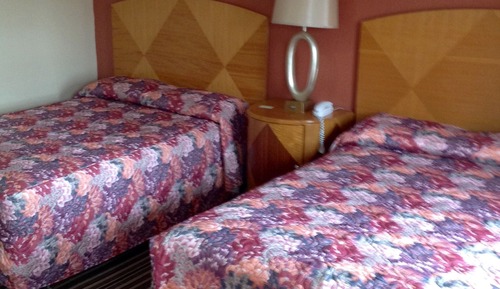 Habitación económica, 2 camas de matrimonio, no fumadores