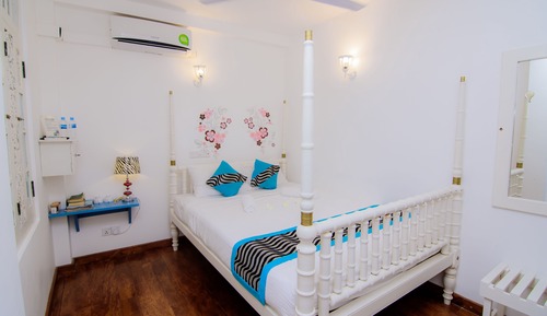 Habitación estándar doble, 1 cama de matrimonio, vistas a la ciudad