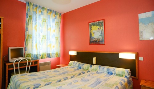 Habitación estándar con 2 camas individuales