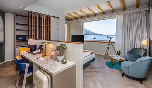 Suite Grand, vistas al lago, en esquina (GRAND MIRALAGO JS)