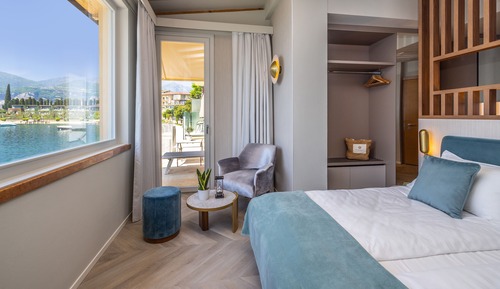 Suite superior, 1 habitación, no fumadores, vistas al lago (MIRALAGO JS)