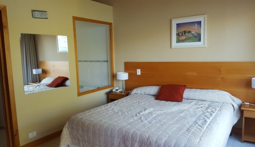 Suite estudio, bañera de hidromasaje, vistas al lago