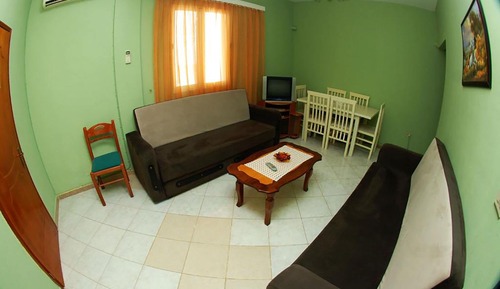 Apartamento, 2 habitaciones, balcón, vistas al mar