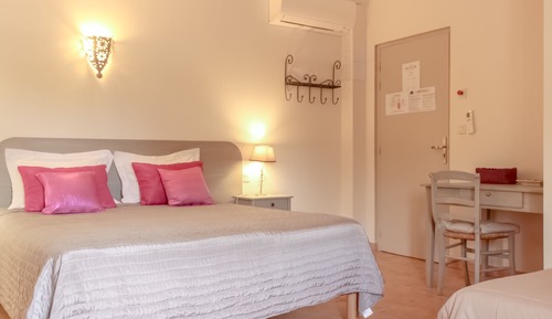 Habitación triple Confort (Magnolia)