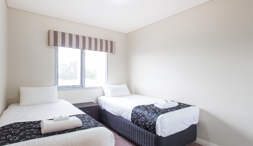 Apartamento ejecutivo, 3 habitaciones, vistas al mar (3)