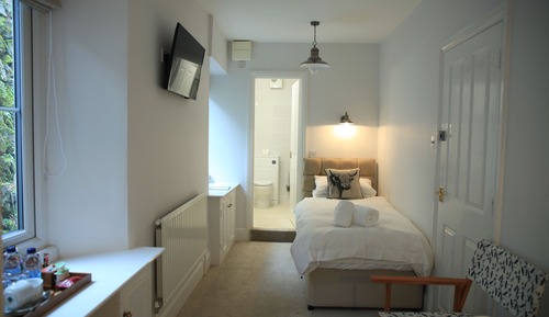 Twin Room (Room 4)