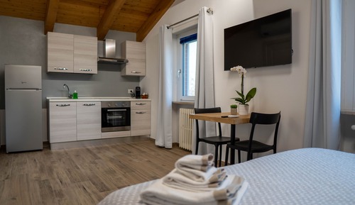 Estudio superior, en una planta alta