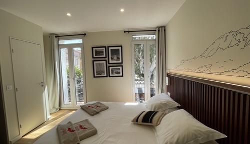 Habitación clásica doble, baño privado, vistas al parque