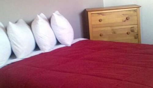 Suite ejecutiva, 2 camas de matrimonio, baño privado
