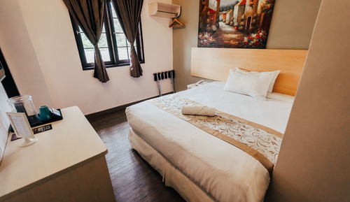 Bungalow Confort, 6 habitaciones, vistas al jardín, en la zona del jardín