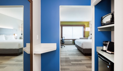 Suite, varias camas, bañera accesible (Mobility Accessible)