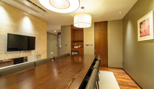 Suite familiar