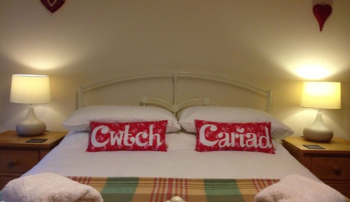 Casa de campo (Three-Bedroom Cottage (4 Adults + 2 C)