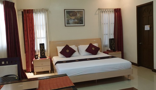 Burgundy Executive Room