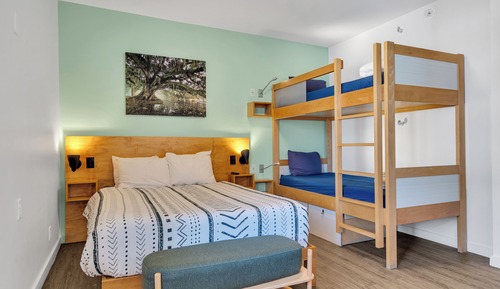 Habitación familiar, varias camas