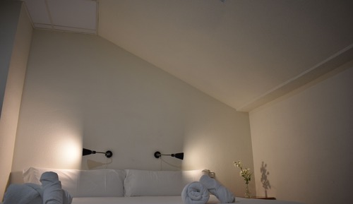 Habitación triple (Abuhardillada)