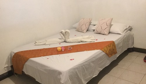 Suite estudio romántica, 1 cama doble, vistas al jardín