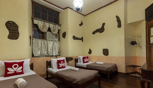 Habitación triple económica