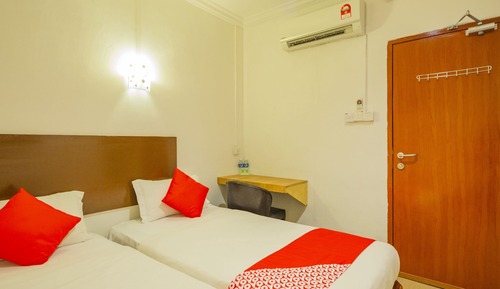 Habitación estándar con 2 camas individuales