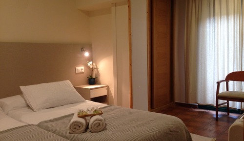Apartamento familiar, 2 habitaciones, terraza, planta baja