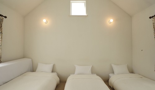 Habitación triple, baño privado
