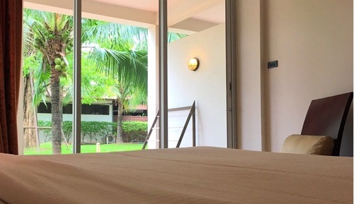 Habitación superior, vistas al jardín